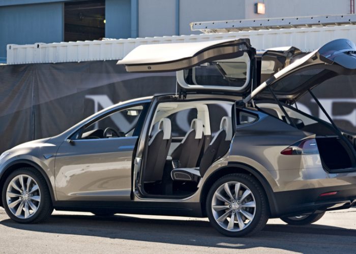 Tesla Model X - SUV