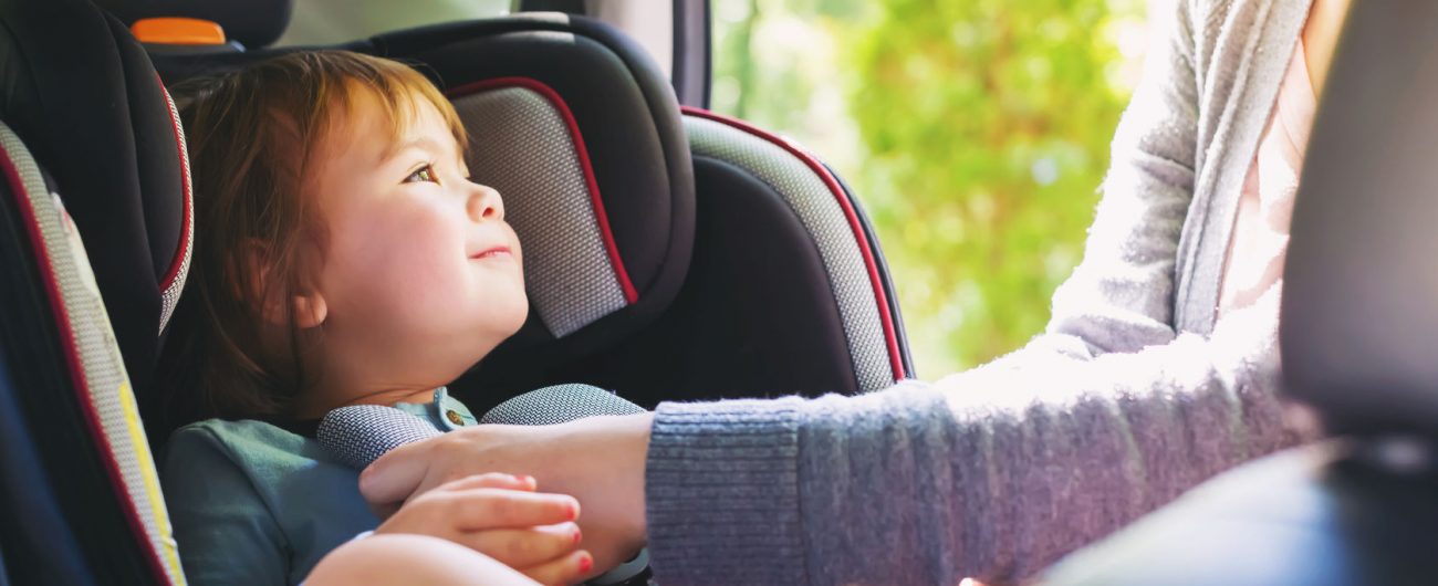 Accessoires pour voyager en voiture avec bébé