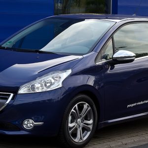Hausse vente Peugeot 208 : 28.260 (5,1%)